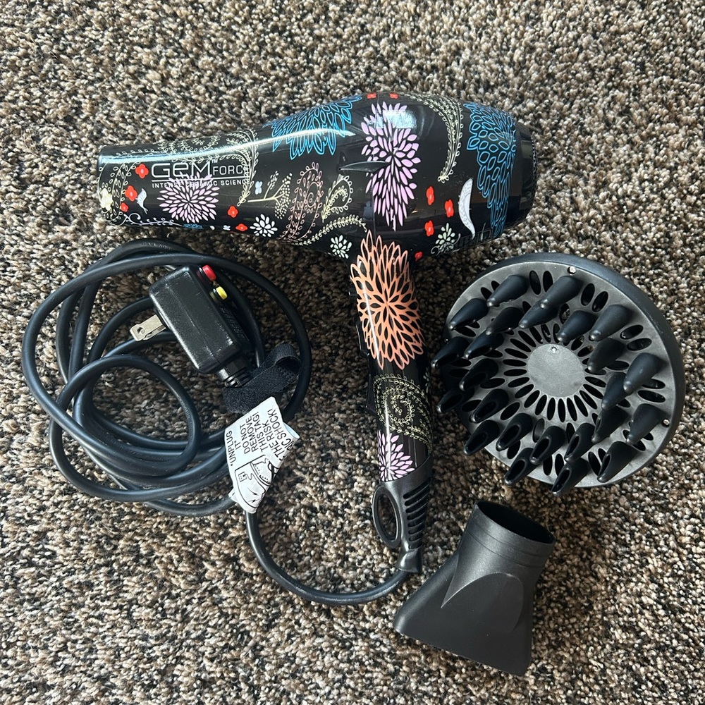 GEM FORCE INTENSE IONIC CERAMIC HAIR DRYER